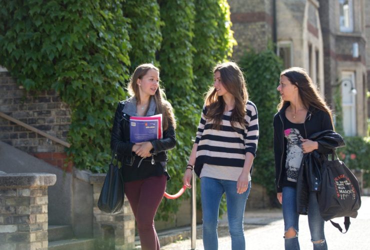 études universitaires à l'étranger