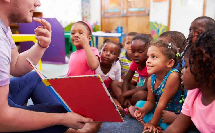 enseigner-les-langues-aux-enfants-montessori
