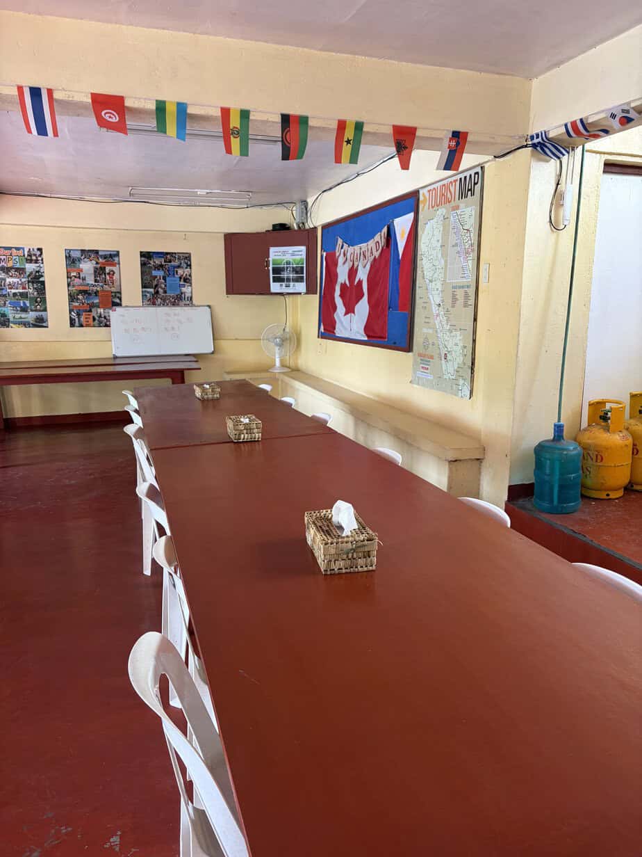 Cafeteria Ecole paradise english à Boracay