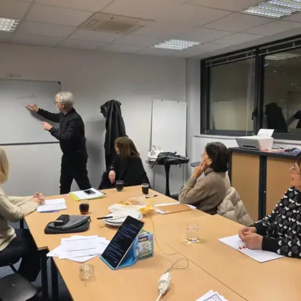 advanced-training-enseigner-langues-adultes-formation-perfectionnement-La Baule-Sherwood School
